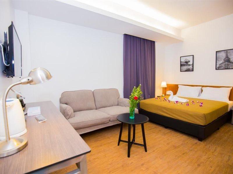 Urban Hotel